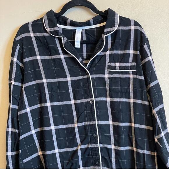 Target XL Stars Above plaid pajama nightgown black white cozy cabincore - Picture 2 of 7